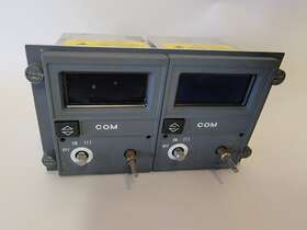 Cd-402b Bendix/king Set Of 2 - Missing Knobs Read