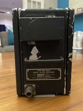 Mn-100a Bendix King Nav/com With Glide Slope - Tubes Crystals P/n Mn 100a Mn-100a Bendix King Nav/com With Glide Slope - Tubes Crystals P/n Mn 100a