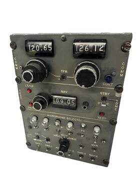 Gables Engineering G-2833-040 Aviation Airplane Avionics Control Panel Module