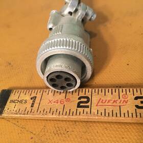 3106e-14s-6s Itt Connector