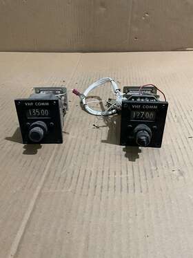 071-1012-07 King Radio 071-1012-07/08 Vintage Avionics Lot Of 2 Control Vhf Comm Kfs 590 Sold As Is Untested Parts