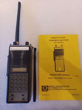 61821 Narco Ht 830 Navigation Nav Com Transceiver With Manual Parts Untested