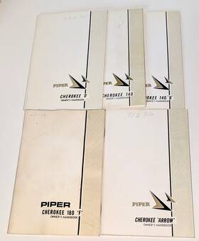 Piper D/140/ 140b/ 180f/arrow Lot Of 5 Cherokee Owners Handbooks Manuals