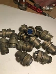 Connector Amphenol AN3106B14S-2S 12 Pcs. Fixed Price $100.00.